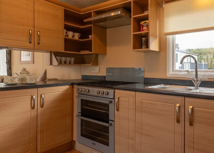 35 Woolacombe Heights - 2 Bed-Sleeps 4-Tjs35Wh