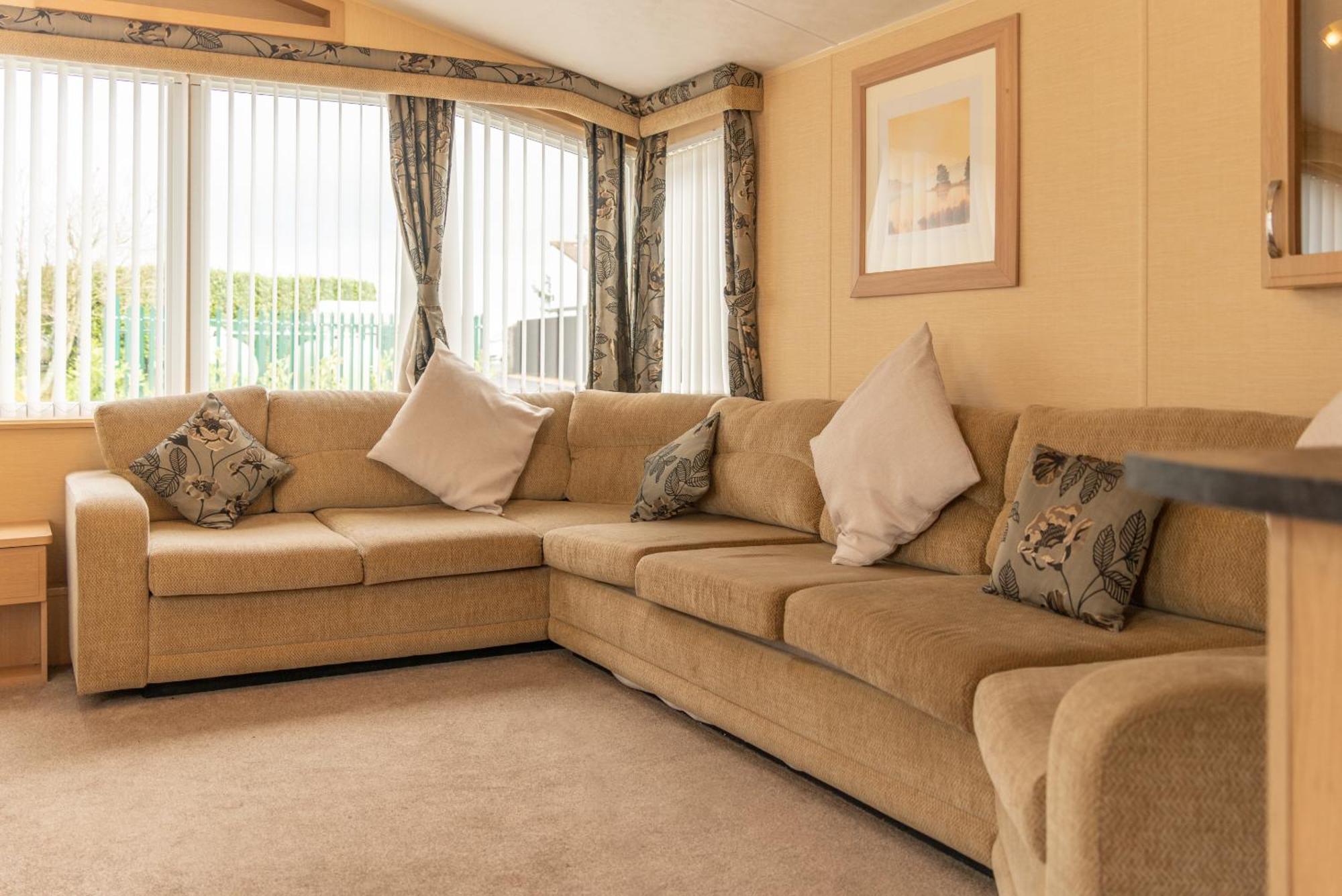 35 Heights - 2 Bed-sleeps 4-tjs35wh Holiday home